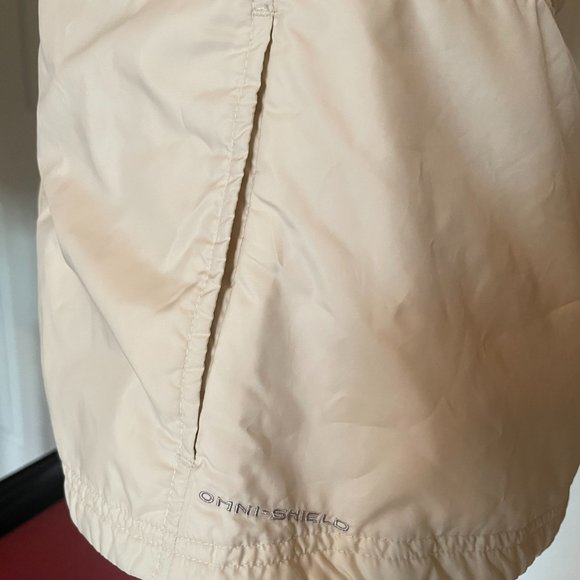 Columbia Ivory Vest Size S - Picture 7 of 9